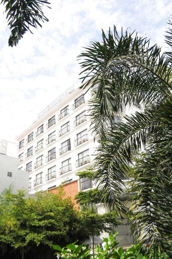 Saigon Garden Hill Resort & Apartment Ho Şi Min Exterior foto